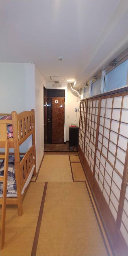 Owl House Asakusa Hostel Tokyo Bagian luar foto